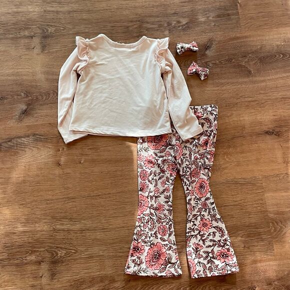 NWT Size 2T toddler girl btween outfit with matching bows - Picture 4 of 4